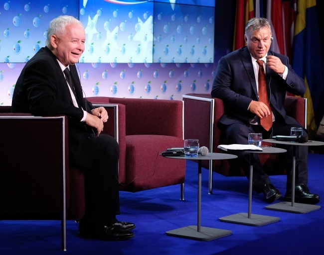 Jarosław Kaczyński i Viktor Orban podczas debaty "Europa po Brexicie" w Krynicy, fot. PAP/Darek Delmanowicz