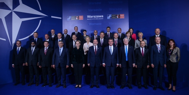 Przywódcy na szczycie NATO, fot. PAP/Jakub Kamiński