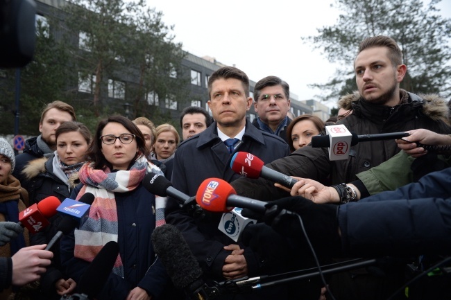 Nowoczesna składa zawiadomienie do prokuratury ws. piątkowych wydarzeń, fot. PAP/Jacek Turczyk