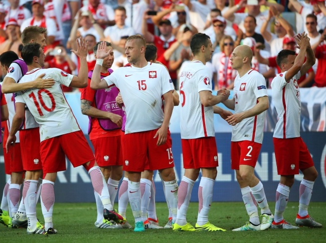 Polska wygrała 1:0 z Irlandią Północną i napisała swoją historię. Fot. PAP/EPA/
