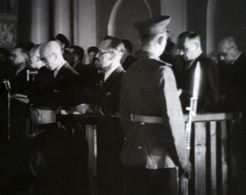 Proces "16" w Moskwie, czerwiec 1945. Kadr z filmu NKWD.