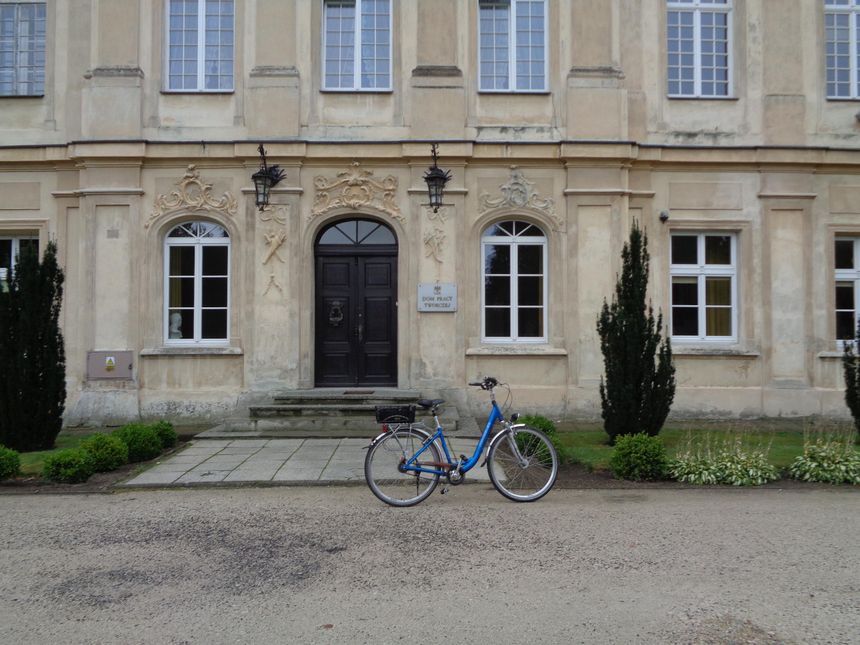 Mój rower przed nie moim pałacem