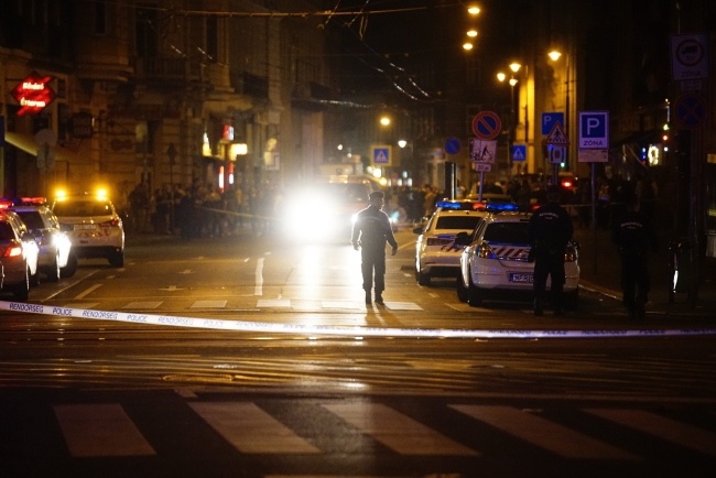 Miejce wybuchu w Budapeszcie, fot. PAP/EPA/ZOLTAN BALOGH