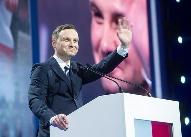 Rok 2015. Prezydent Andrzej Duda po wyganiu wyborów