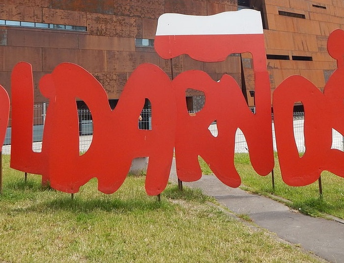 "Solidarność" zakazuje Europejskiemu Centrum Solidarności korzystania z logo związku