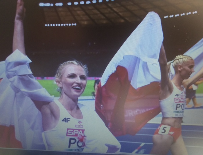 Biało-Czerwone to barwy niezwyciężone – o wiktorii w Berlinie...