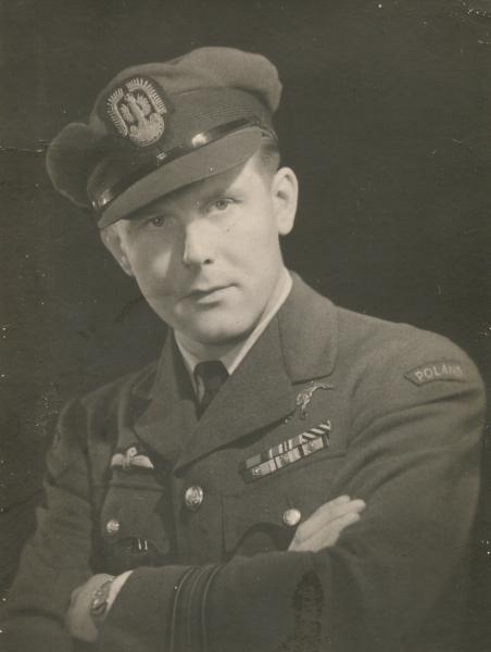 Kazimierz Sporny w mundurze RAF.