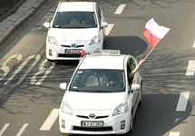 Protest taksówkarzy. fot. PAP/Radek Pietruszka