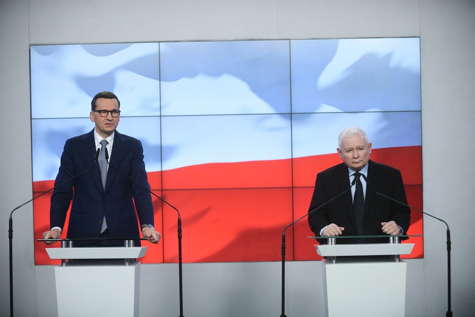 Premier Mateusz Morawiecki i prezes PiS Jarosław Kaczyński. Fot. PAP/Marcin Obara