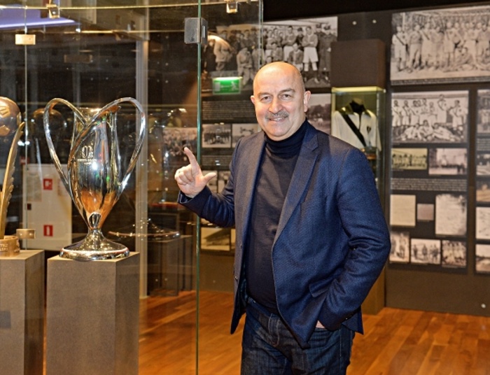 Rosyjscy kibice nie mogli im tego darować. Piękny gest trenera w stosunku do Legii