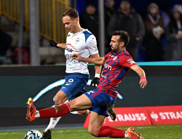 Obrona ze Stali. Raków gubi punkty w Mielcu