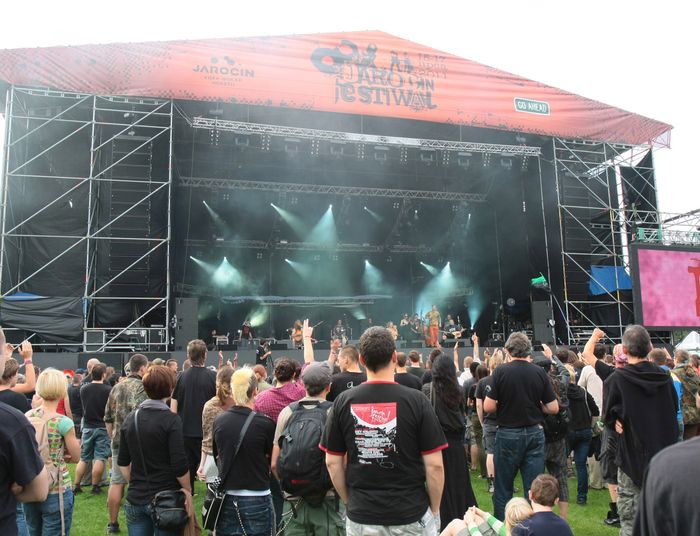 Zobaczyli plakat i przestali grać. „Schować to! Tego pana k***a nie wspieramy!"