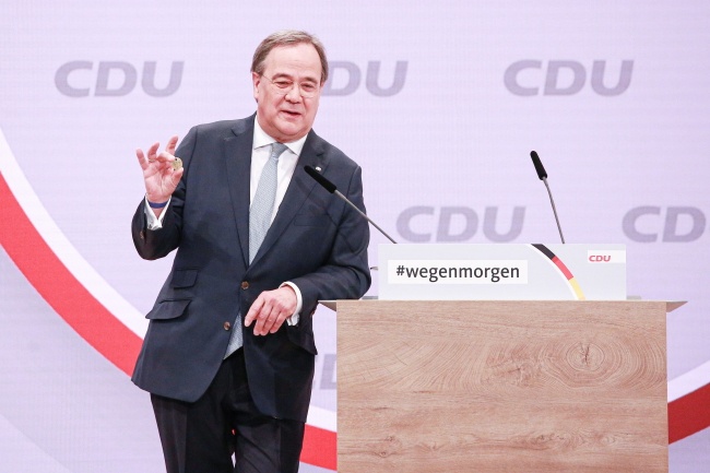 Armin Laschet został nowym przewodniczącym partii CDU. Fot. PAP/EPA/CHRISTIAN MARQUARDT / POOL