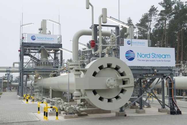 Czy amerykańskie sankcje na Rosję uderzą w niemieckie firmy finansujące budowę Nord Stream 2? Fot. PAP/EPA