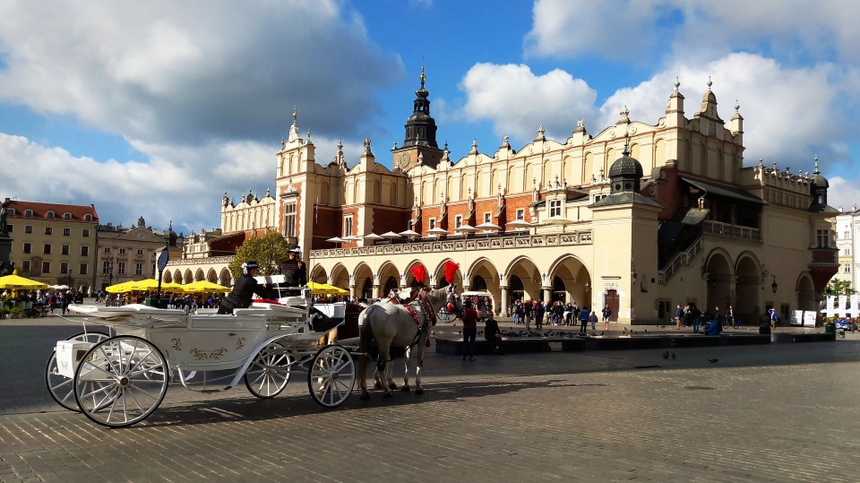 Kraków znalazła się na dziewiątym miejscu w rankingu miejscowości, których nie można pominąć podczas wakacji w Europie. Źródło: fshoq.com