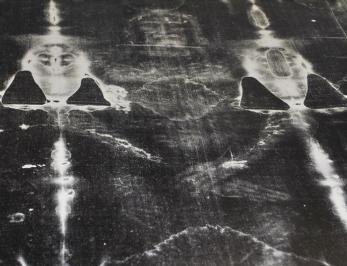 Całun Turyński. Fałszywka czy ślad zmartwychwstania Chrystusa?