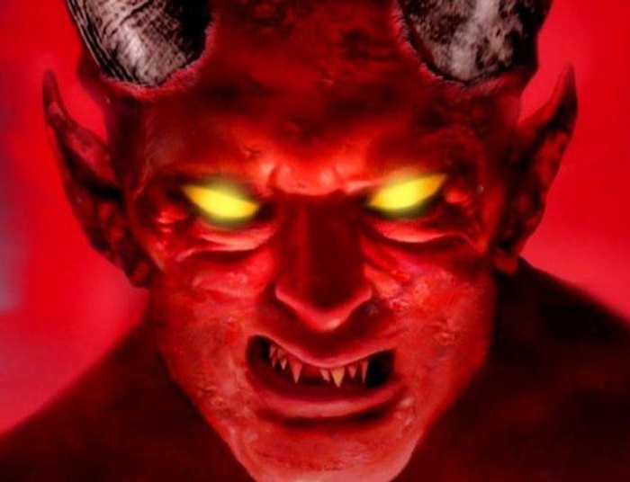 Perwersyjna antykatolicka fobia