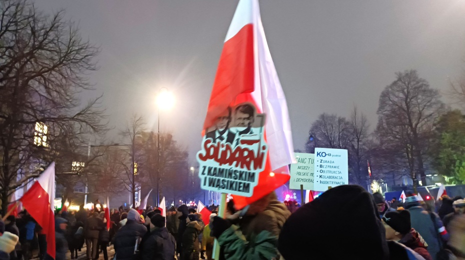 Transparent na Proteście Wolnych Polaków, 11.01.2024. Zdjęcie własne