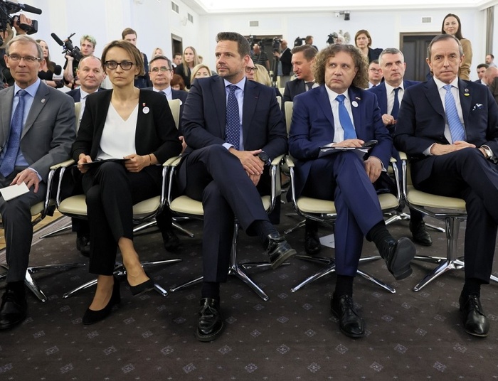 Samorządowcy z opozycją. Pakt czy trampolina?