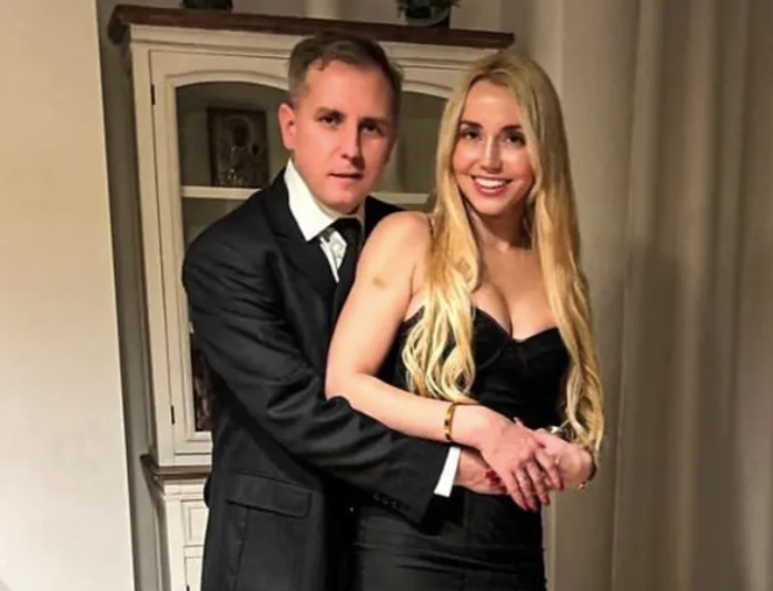 Znęcanie i jazda pod wpływem. Czarnecki i Schreiber nie szczędzą sobie ataków