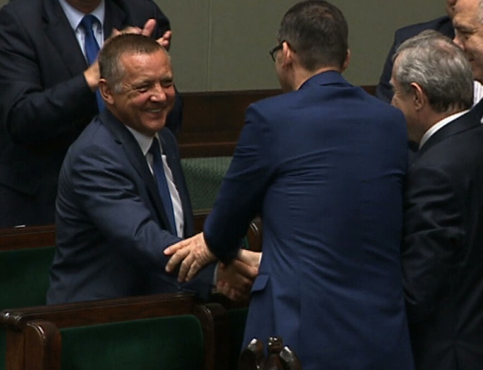 Kontrolowanie Najwyższej Izby Kontroli czyli zapętlone państwo prawa