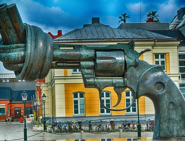 Strzały nienawiści