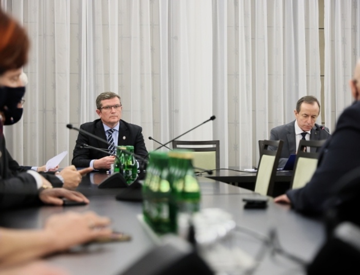 Komisja ds. systemu Pegasus - Senat podjął decyzję