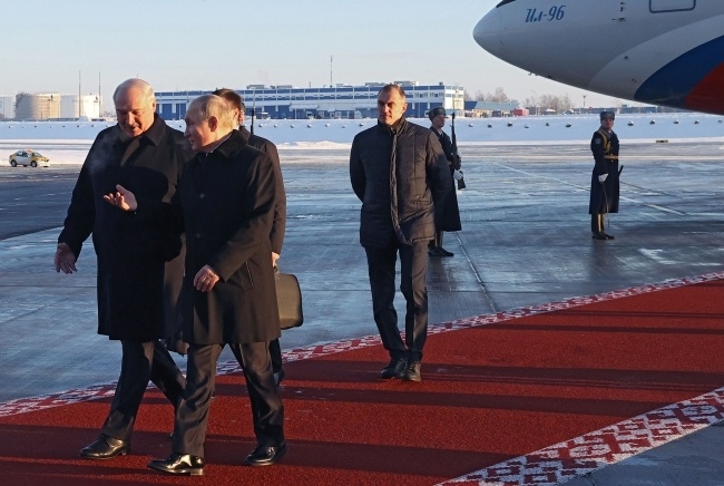 ISW: Putinowi nie udało się zmusić Łukaszenki do ustępstw ws. integracji, fot. PAP/EPA/SERGEY KARPUHINSPUTNIK/KREMLIN POOL
