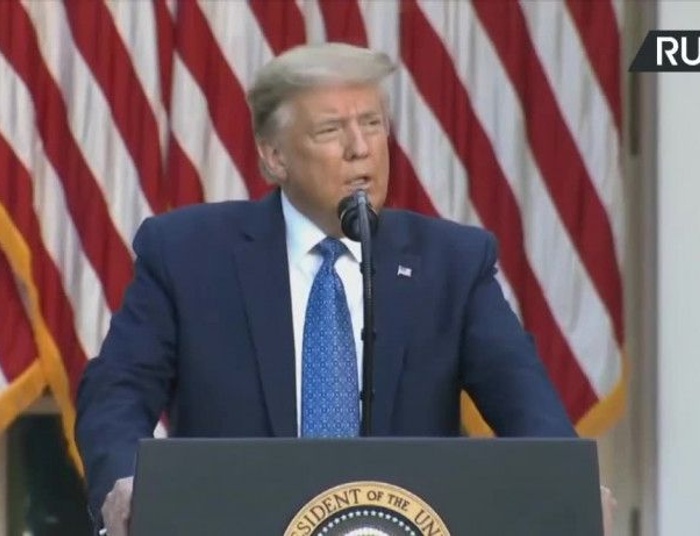 Trump idzie na wojnę z Facebookiem i Twitterem. Złoży pozew zbiorowy