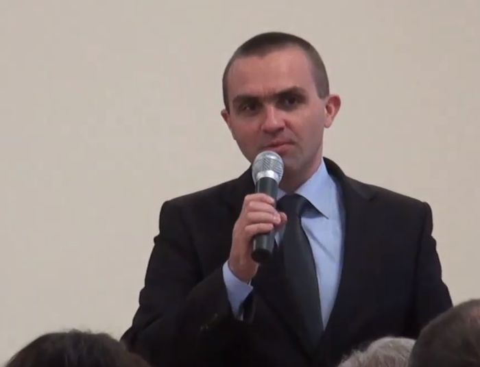 Jakub Banaś pozywa TVN.