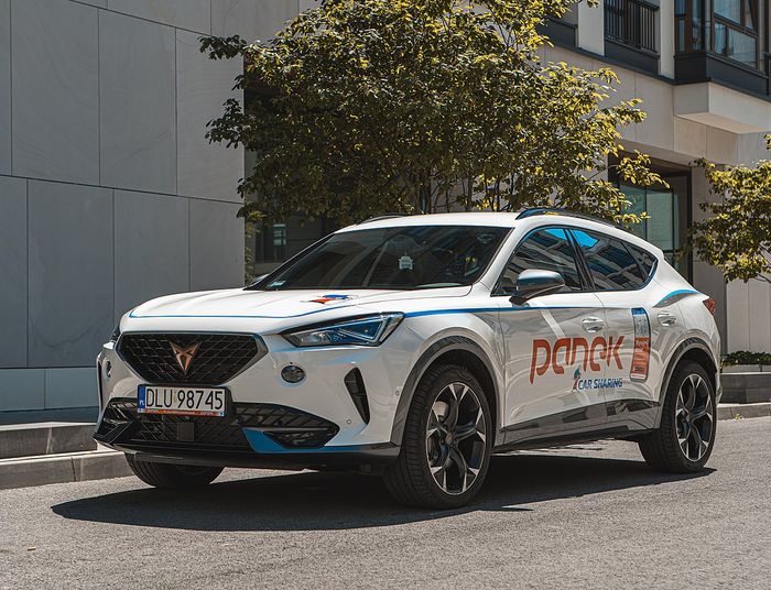 Car-sharing to nie jest dobry pomysł na biznes. Panek zawiesza działalność