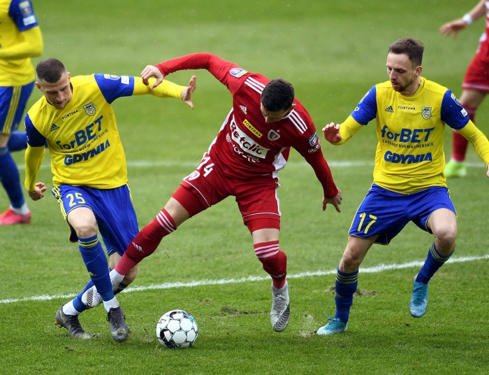 Legendarny szkoleniowiec Arki radzi finalistom z Gdyni: Nie zakładajcie pampersów!