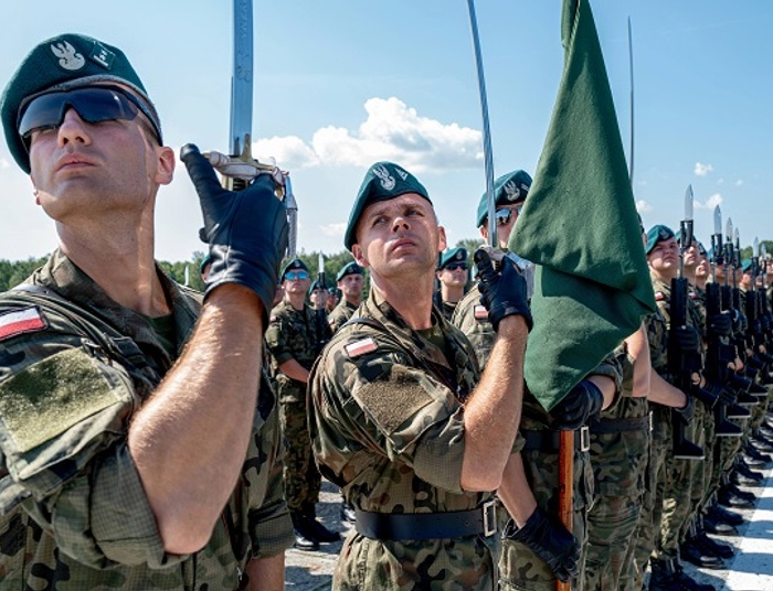 MON: Defilada na 15 sierpnia odwołana