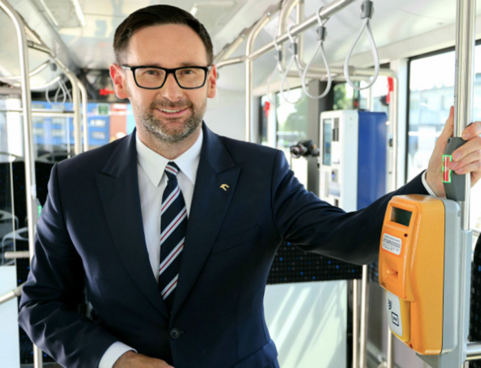 Obajtek o głosowaniu akcjonariuszy PGNiG: Budujemy zdywersyfikowaną grupę