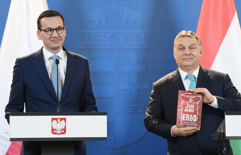 Mateusz Morawiecki i Viktor Orban w Budapeszcie. Fot. PAP