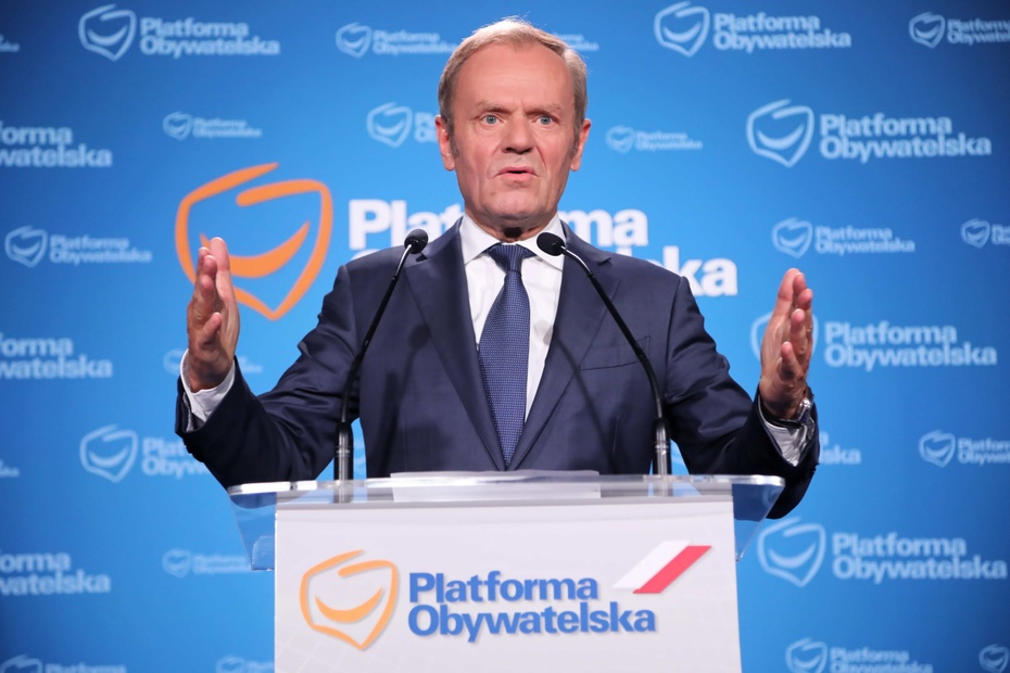 Lider PO Donald Tusk na konferencji prasowej. Fot. PAP/Wojciech Olkuśnik