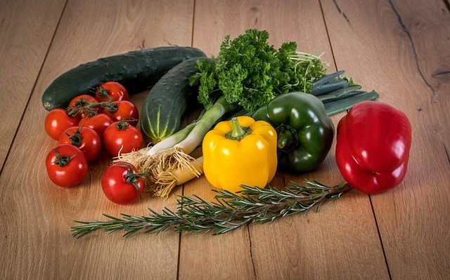 Dieta dr Dąbrowskiej zwana jest też postem warzywno-owocowym.