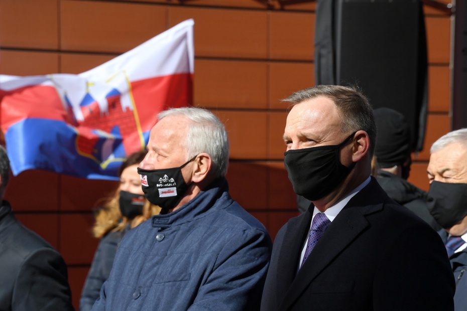 Jan Rulewski (z lewej) i prezydent Andrzej Duda. Fot. PAP/Tytus Żmijewski
