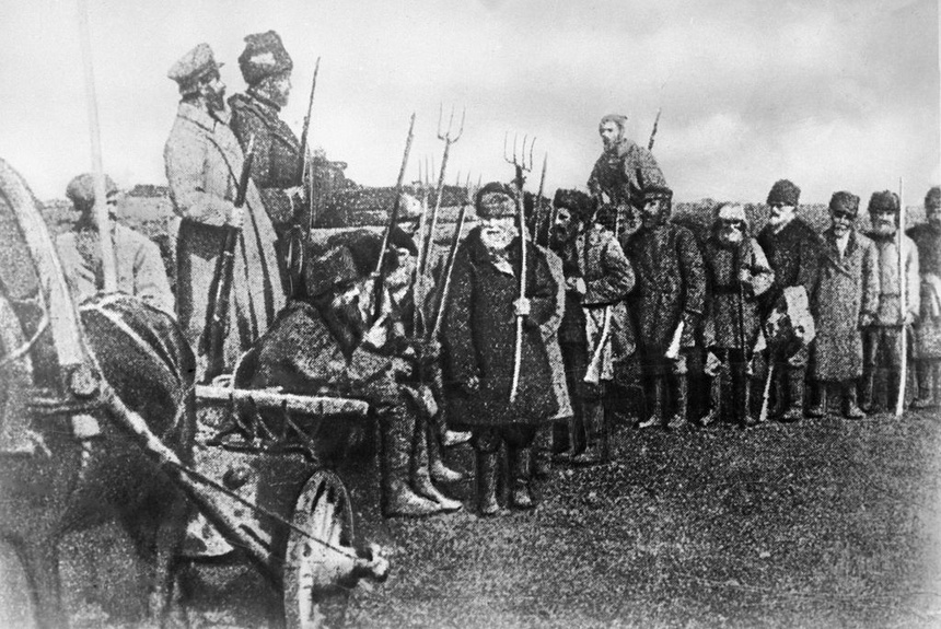 Tuchaczewski 12 VI 1921 wydał rozkaz o użyciu gazów bojowych przeciwko ludności rosyjskie