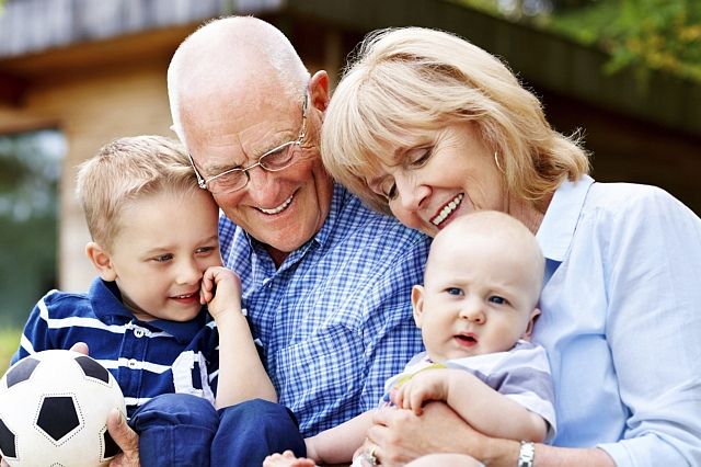 Dzień Babci i Dzień Dziadka - zalety posiadania wnuków