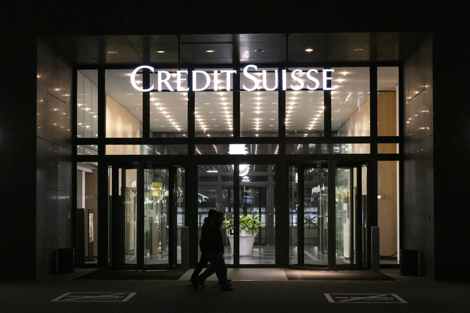 Narodowy Bank Szwajcarii wesprze Credit Suisse udzielając mu pożyczki na 50 mld franków szwajcarskich. (fot. PAP/EPA)