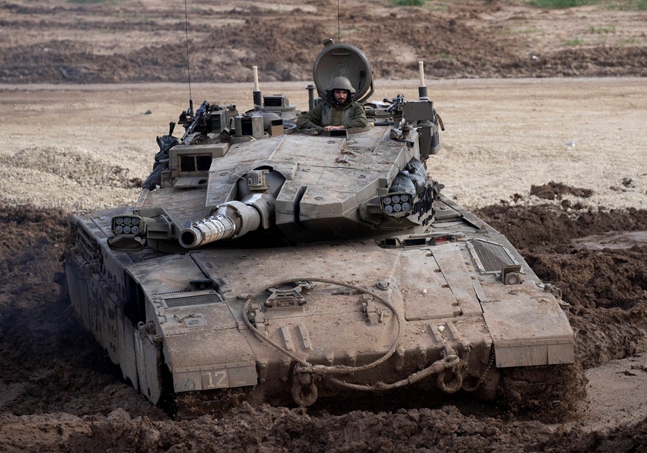 Izraelski czołg Merkawa. Fot. PAP/Newscom/Jim Hollander