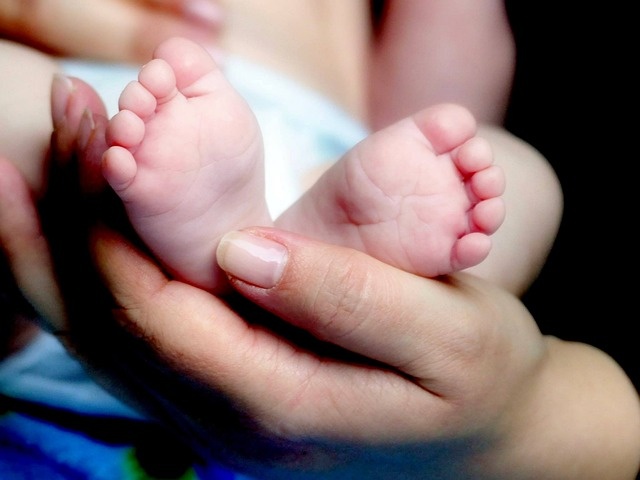 Zespół nagłego zgonu niemowląt. Naukowcy bliscy wyjaśnienia tragicznego problemu. Fot. Pixabay