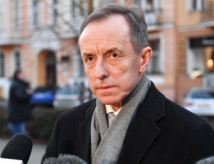 Pytania do marszałka Grodzkiego