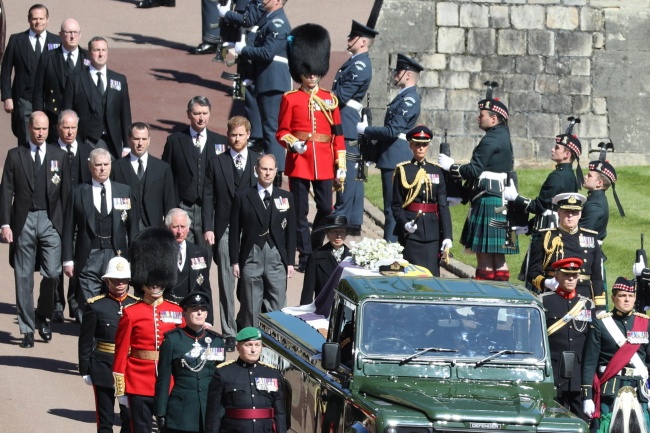 Brytyjska rodzina królewska pożegnała księcia Filipa. Fot. PAP/EPA/Dave Jenkins/HANDOUT