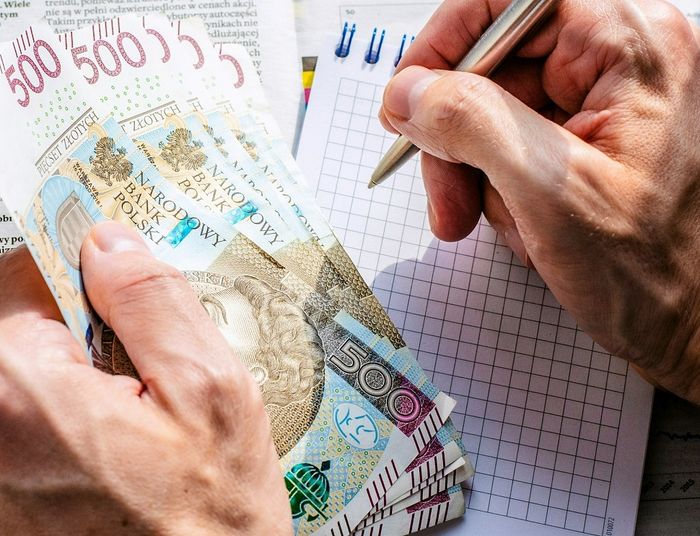 Świąteczny portfel Polaków. Zaciskamy pasa w najlepsze