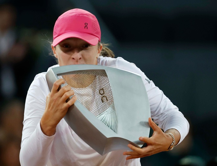 Iga Świątek wygrywa w Madrycie, co to oznacza dla nas, Polaków?