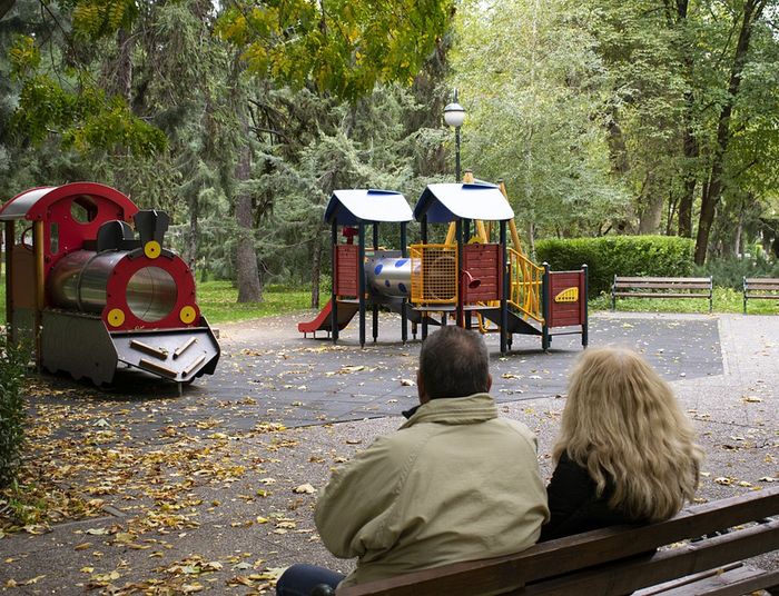 CIA ujawnia niepokojące dane. Polska wśród państw, które wyludniają się najszybciej