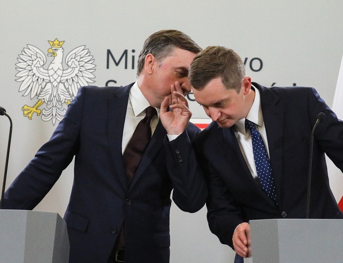 Afera GetBack. Resort Ziobry donosi do prokuratury i CBA na znanego prawnika