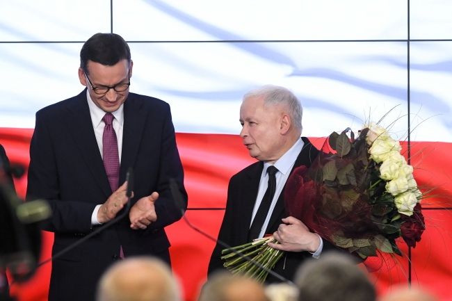 Mateusz Morawiecki i Jarosław Kaczyński, fot.  Fot. PAP/Radek Pietruszka